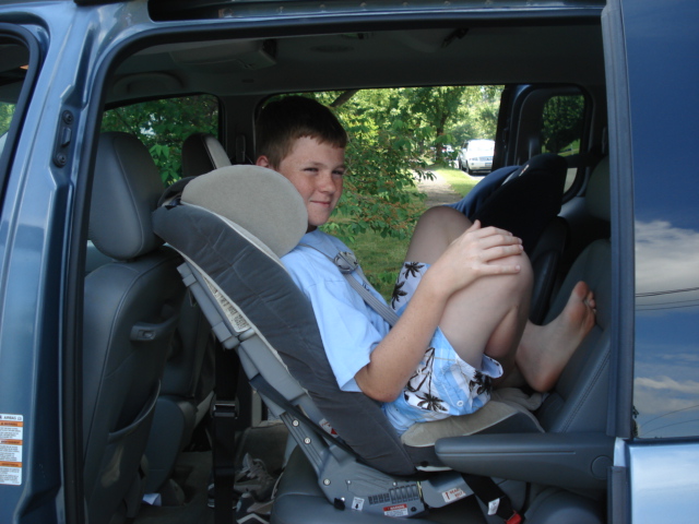 Nanny State Legislators Want 12 Year-Olds in Car Seats