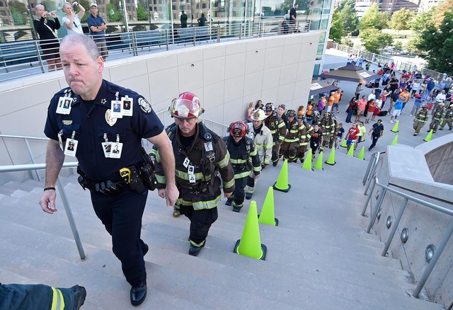 Nashville Firefighters Honor 9/11 Heroes